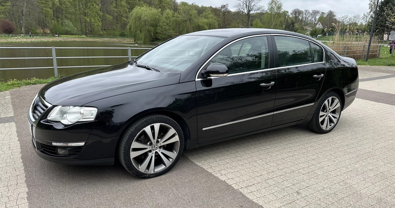 Volkswagen Passat cena 24700 przebieg: 170000, rok produkcji 2008 z Wrocław małe 379